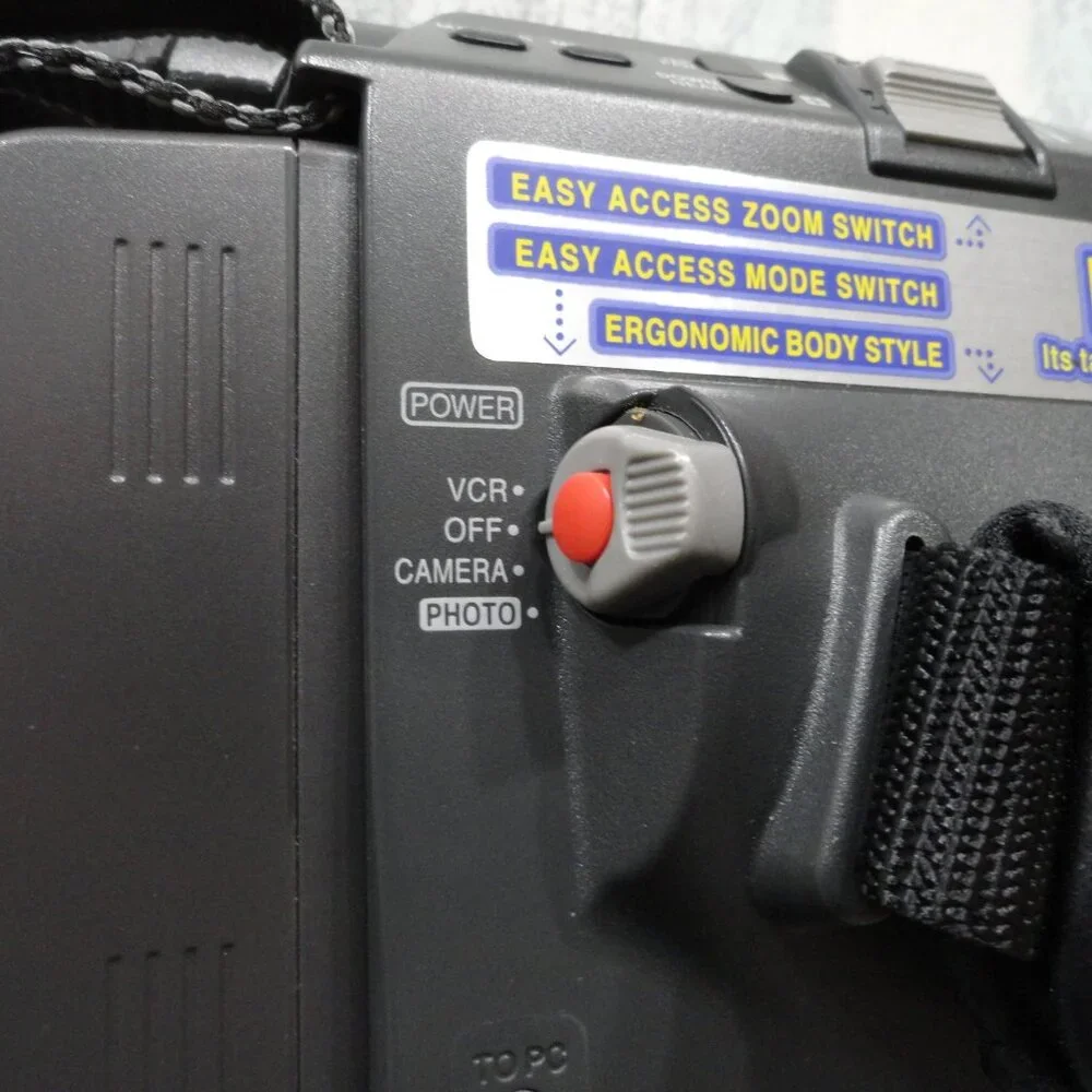 Panasonic Palmcorder, MultiCam Camcorder, Model PV-L453, parts only